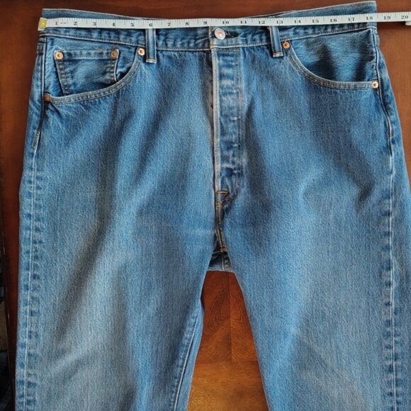 Levi's Men's 501 Original Mid Rise Regular Fit Straight Leg Jeans 40/34 - Picture 5 of 8
